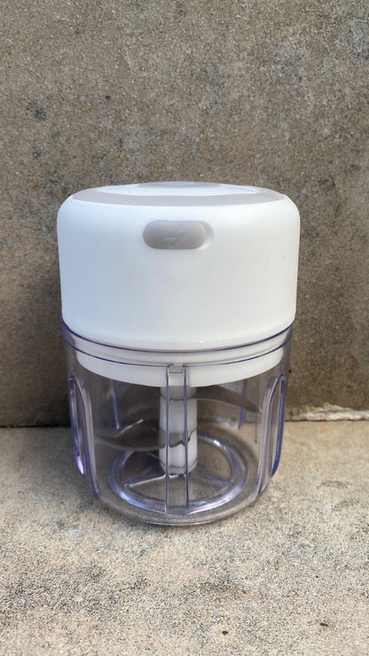 Zyra Mini Electric Food Chopper – Portable, Rechargeable & Powerful